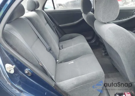 2004 Toyota Corolla S z USA, uszkodzony, nr VIN 2T1BR32E94C305047